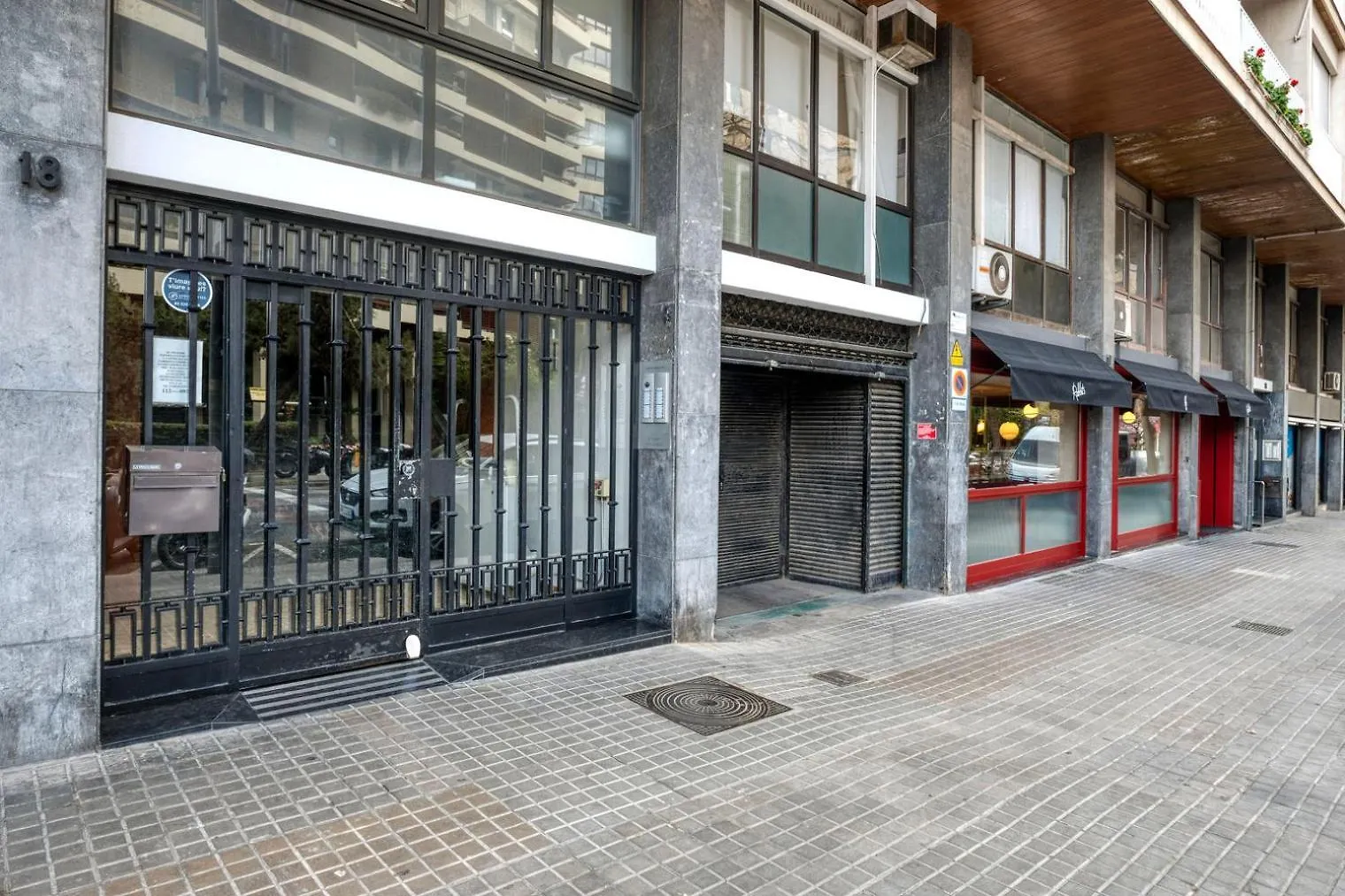 Renovated Les Tres Torres 3Br Apartment Bcn-94 Barcelona