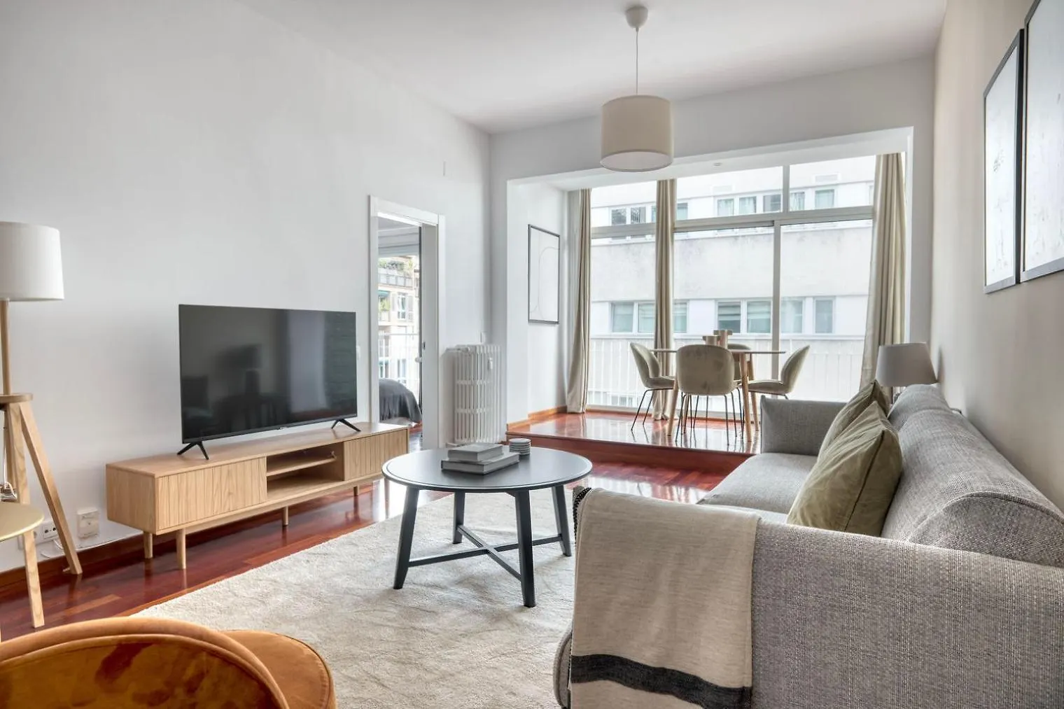 Renovated Les Tres Torres 3Br Apartment Bcn-94 Barcelona